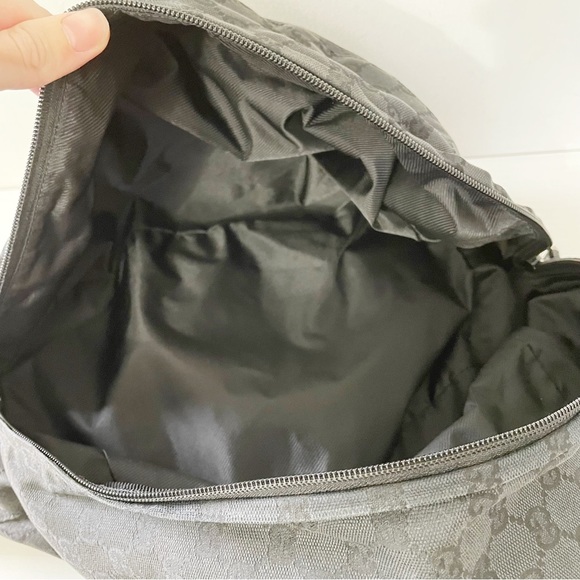 Gucci black monogram canvas and leather Y2K sling backpack bag - Picture 3 of 11